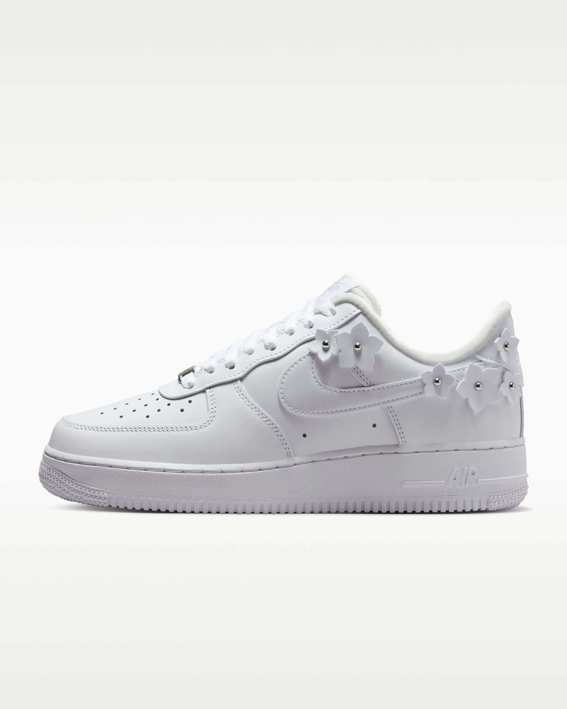 靴 Nike Women's Air Force 1 '07 Nike Air Force 1 '07 Women's Shoes. Nike.com